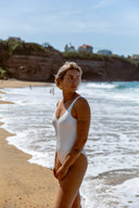 Une pièce Bride to be